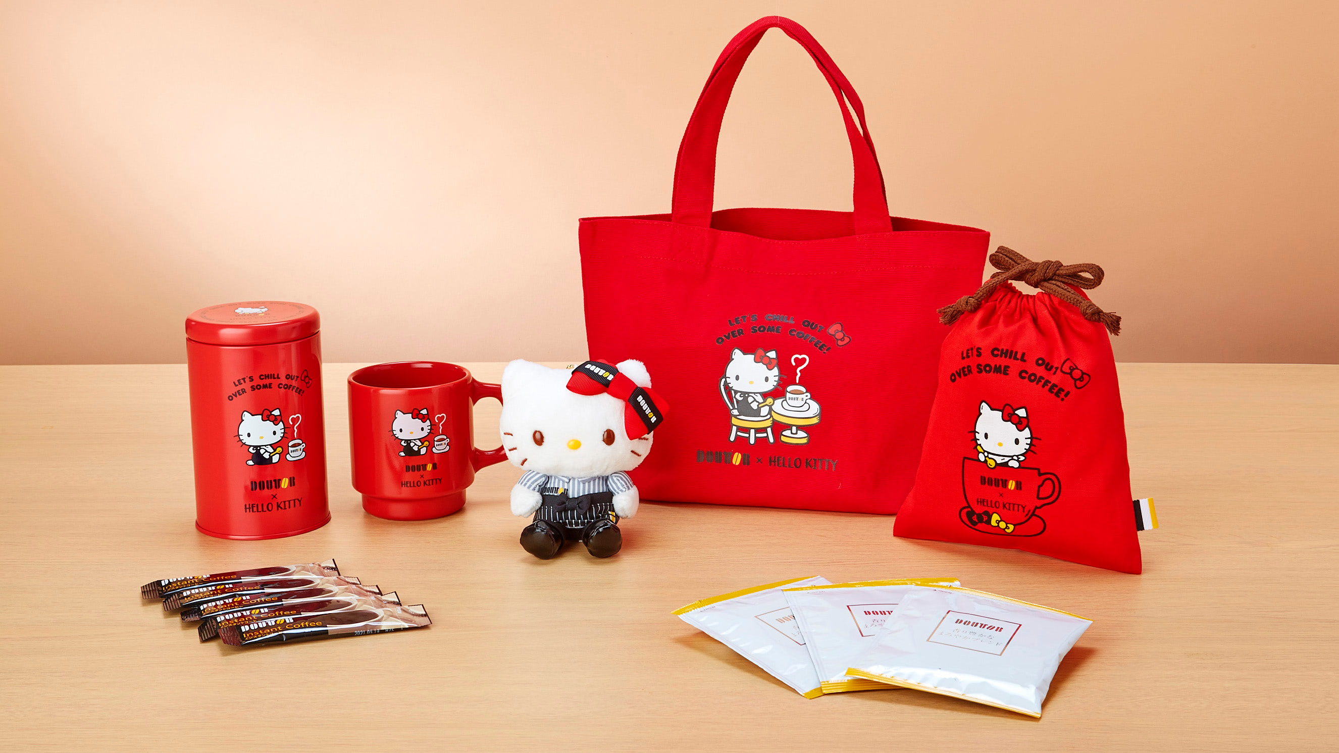 ドトールコーヒー×ハローキティ】オリジナルデザインのギフトグッズが