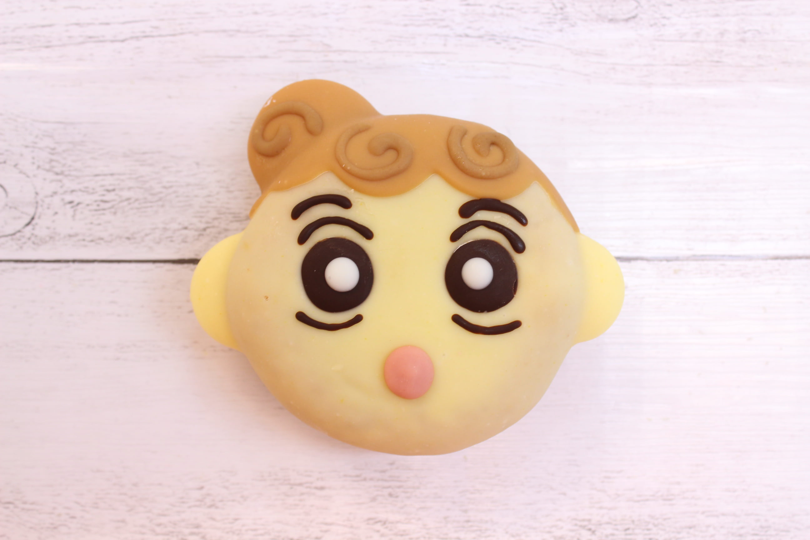 イクミママのドーナツ クレヨンしんちゃんドーナツセット が新発売 La Farfa ぽっちゃり女子のおしゃれ応援マガジン ラ ファーファ公式サイト